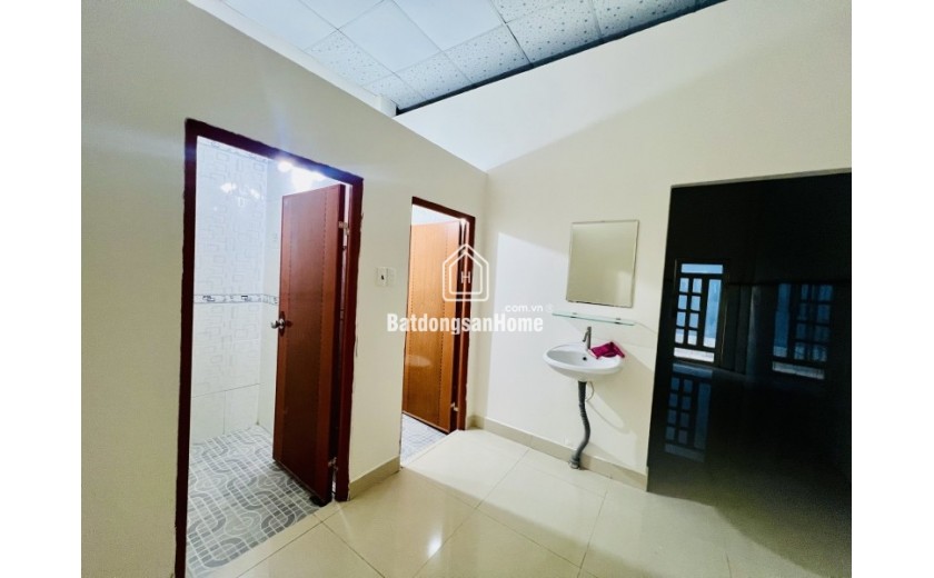 Bán nhà đường Số 2, Tăng Nhơn Phú B, Q9, TP HCM. DT 124m2, 2PN, SH, giá 9.1 tỷ.